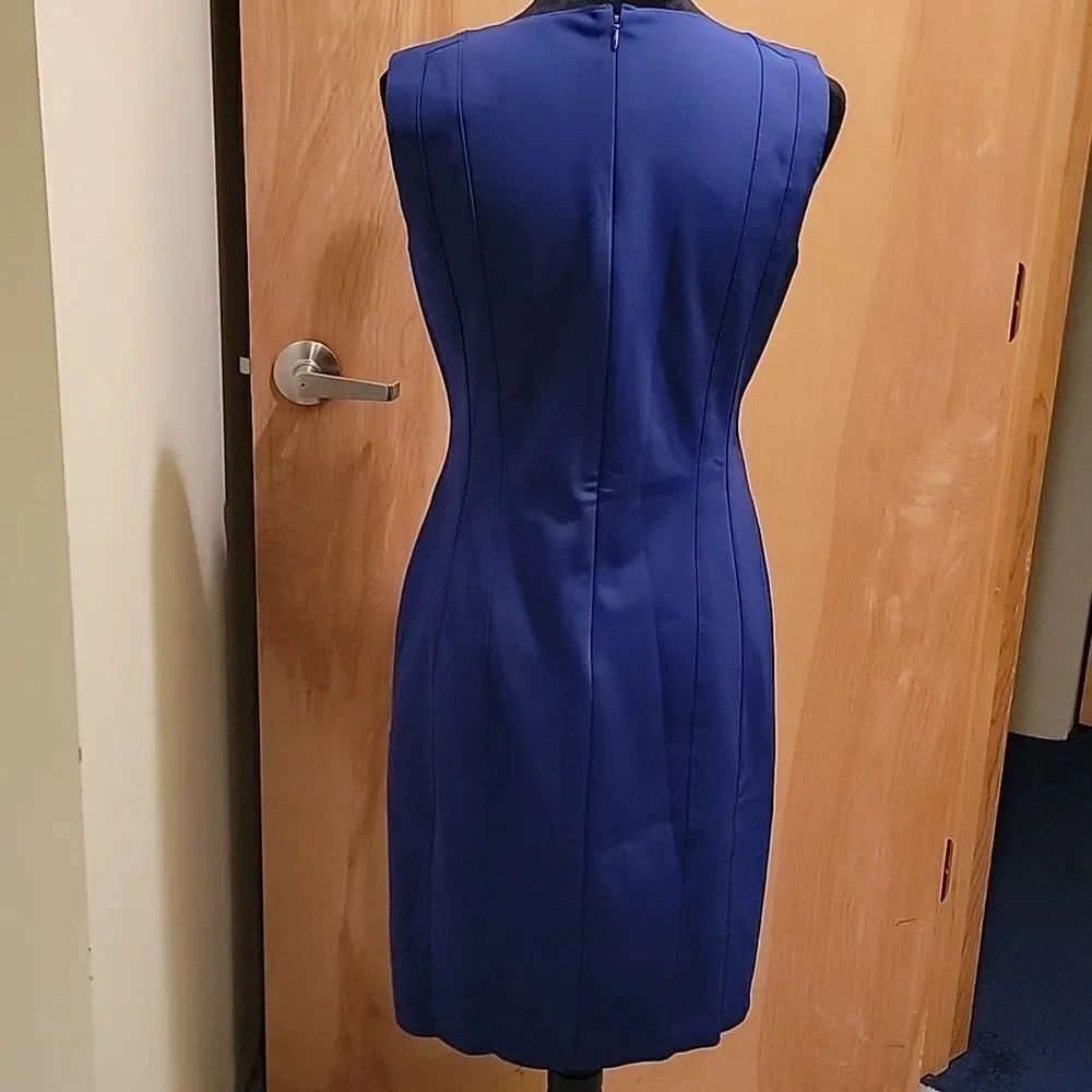 Elie Tahari Elegant Blue Sleeveless Dress Sz 8 - Picture 4 of 9